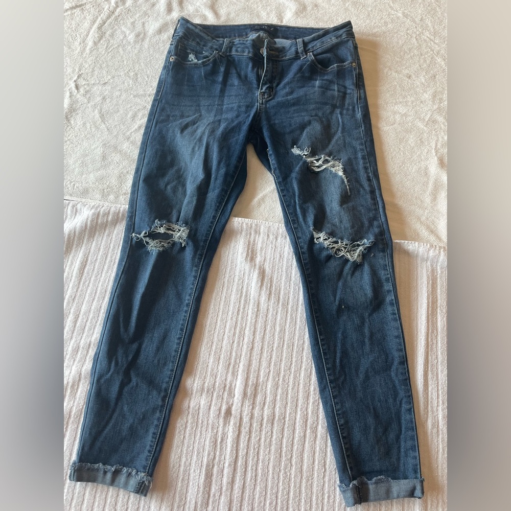 Just USA skinny distressed jeans size 26